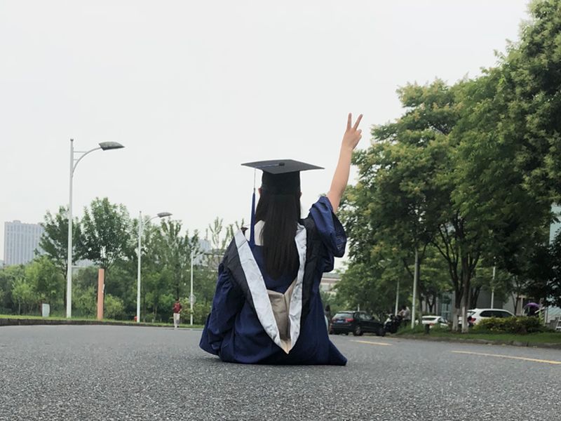 Read more about the article 寒假还没结束，五一已来临，宅家申请论文奖励喽！